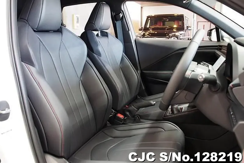 2025 Lexus / LBX Stock No. 128219