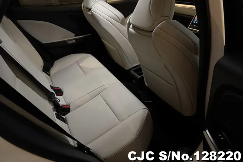 2025 Lexus / LBX Stock No. 128220