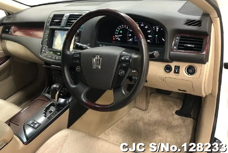 2008 Toyota / Crown Stock No. 128233