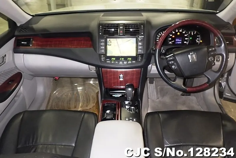 2008 Toyota / Crown Stock No. 128234