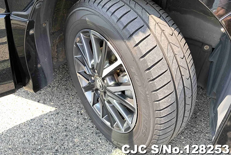 2015 Toyota / Voxy Stock No. 128253