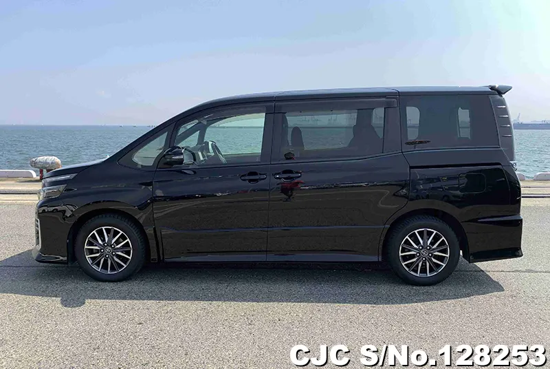 2015 Toyota / Voxy Stock No. 128253