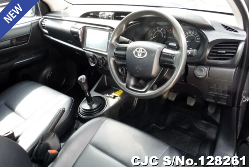 2022 Toyota / Hilux / Revo Stock No. 128261