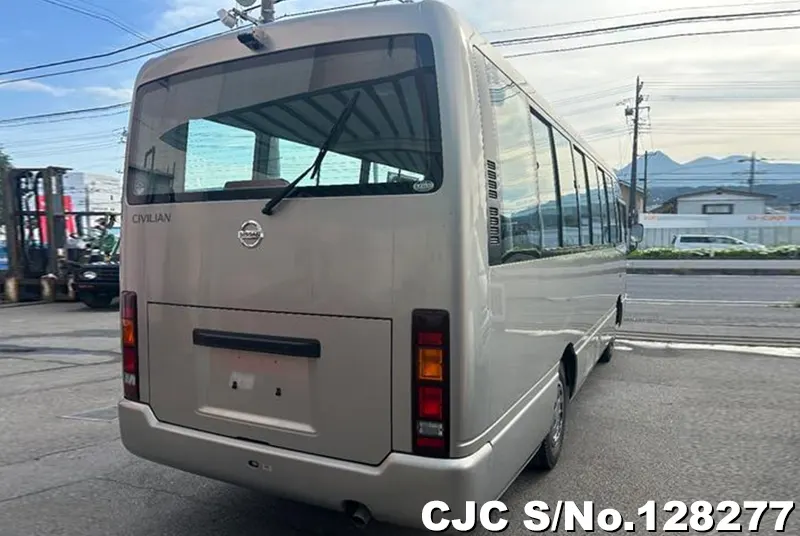 2005 Nissan / Civilian Stock No. 128277