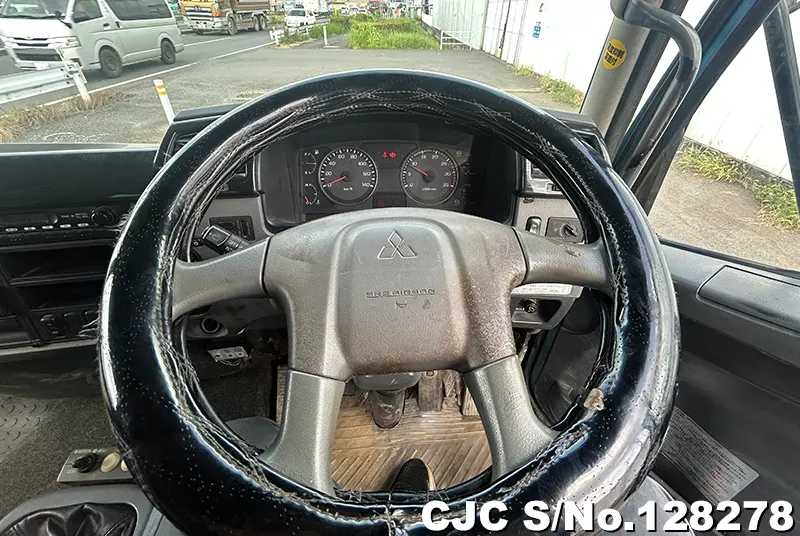 2007 Mitsubishi / Fuso Fighter Stock No. 128278