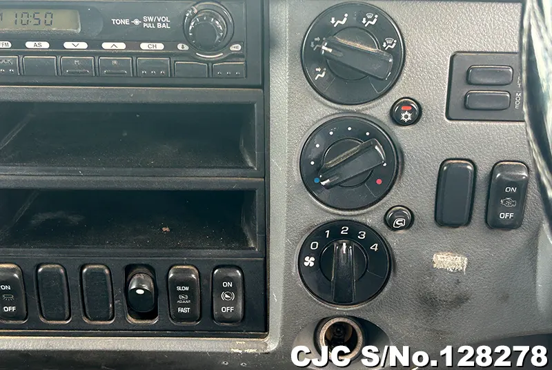 2007 Mitsubishi / Fuso Fighter Stock No. 128278