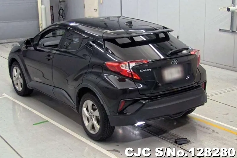 2017 Toyota / C-HR Stock No. 128280