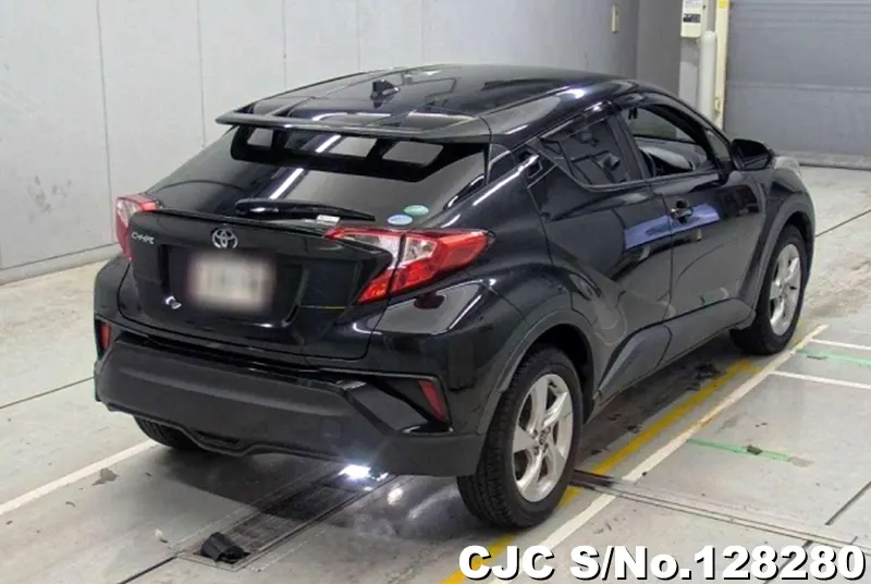 2017 Toyota / C-HR Stock No. 128280