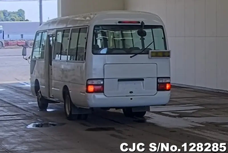 2005 Toyota / Coaster Stock No. 128285