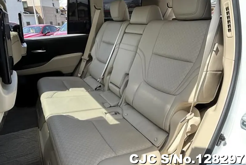 2023 Toyota / Land Cruiser Stock No. 128297