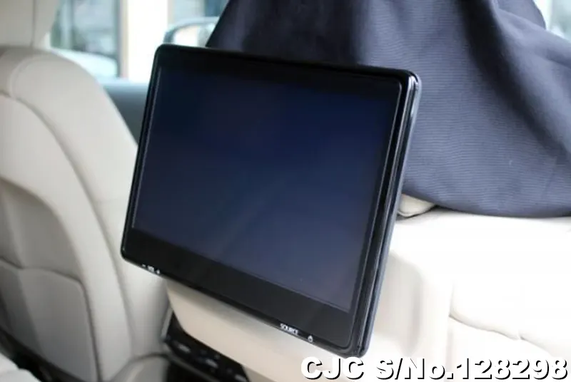 2023 Toyota / Land Cruiser Stock No. 128298