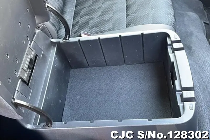 2024 Nissan / Caravan Stock No. 128302