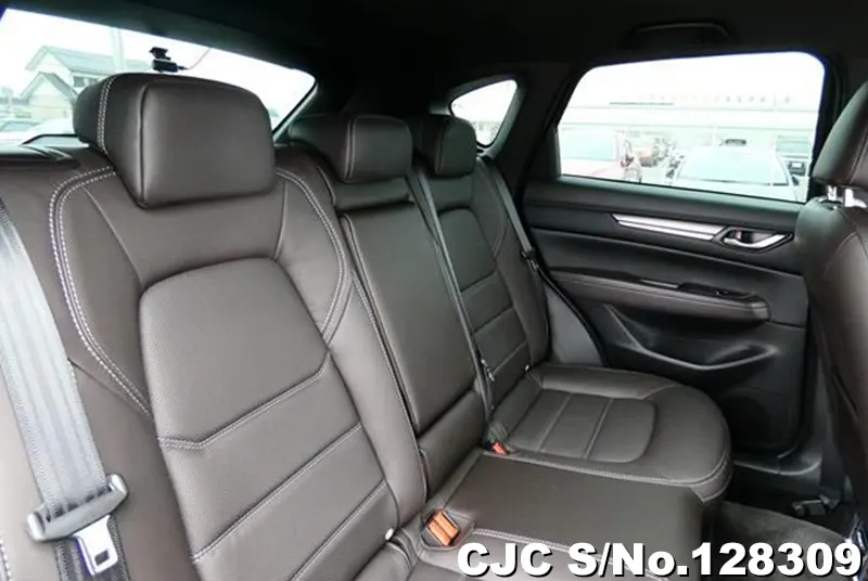 2023 Mazda / CX-5 Stock No. 128309