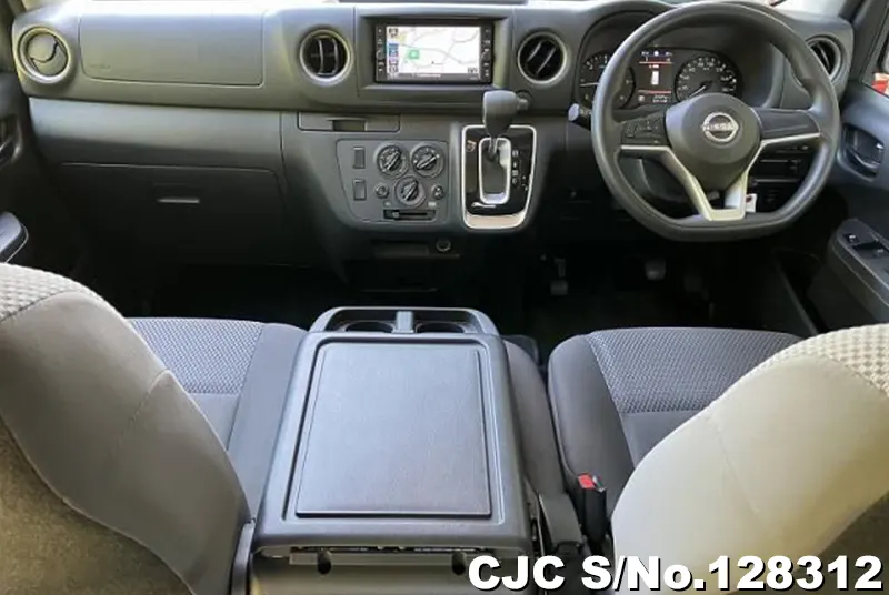 2022 Nissan / Caravan Stock No. 128312