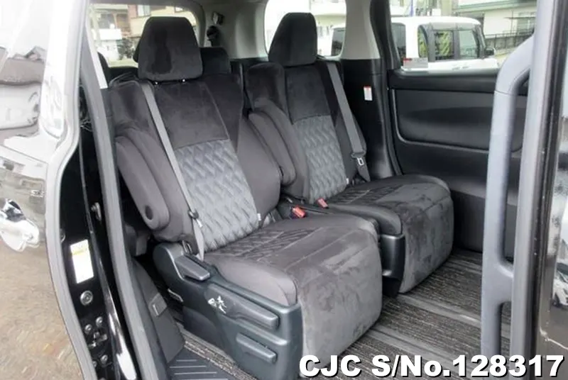 2020 Toyota / Alphard Stock No. 128317