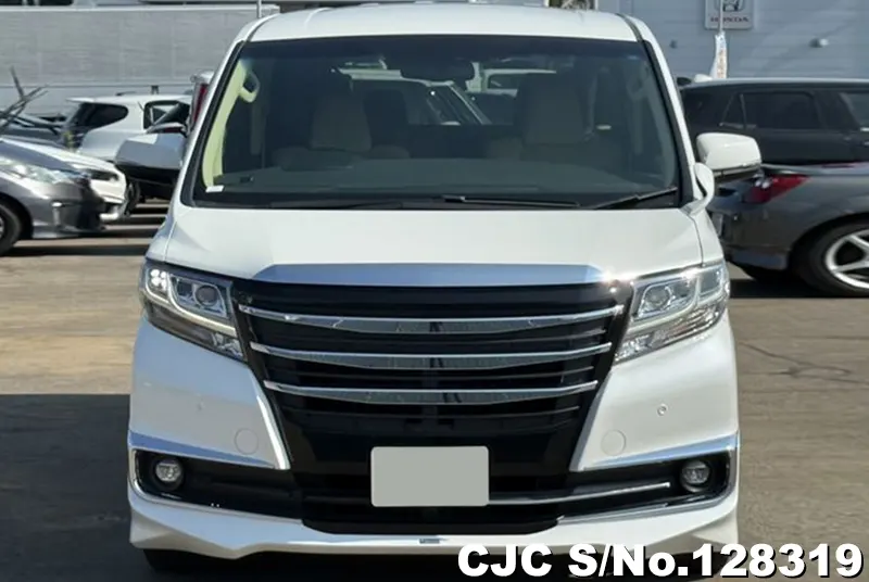 2017 Toyota / Alphard Stock No. 128319