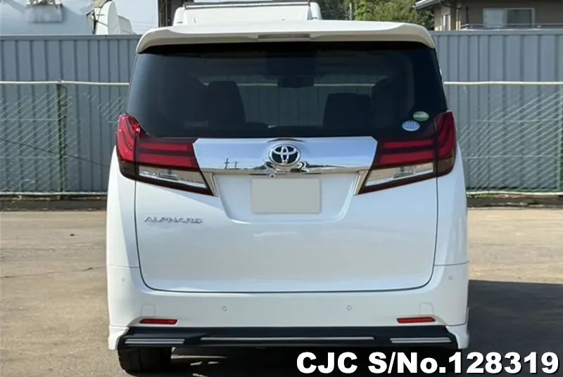 2017 Toyota / Alphard Stock No. 128319
