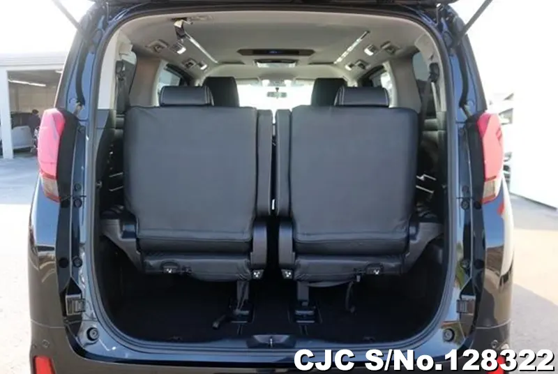 2017 Toyota / Alphard Stock No. 128322