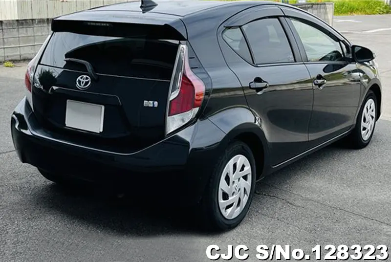 2016 Toyota / Aqua Stock No. 128323