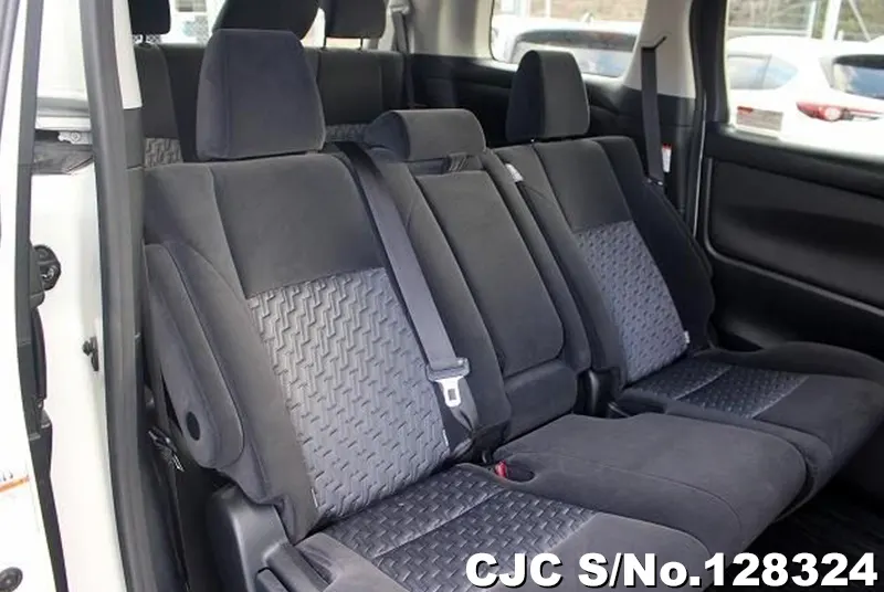 2016 Toyota / Alphard Stock No. 128324