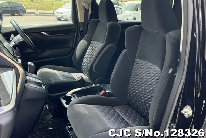 2016 Toyota / Alphard Stock No. 128326