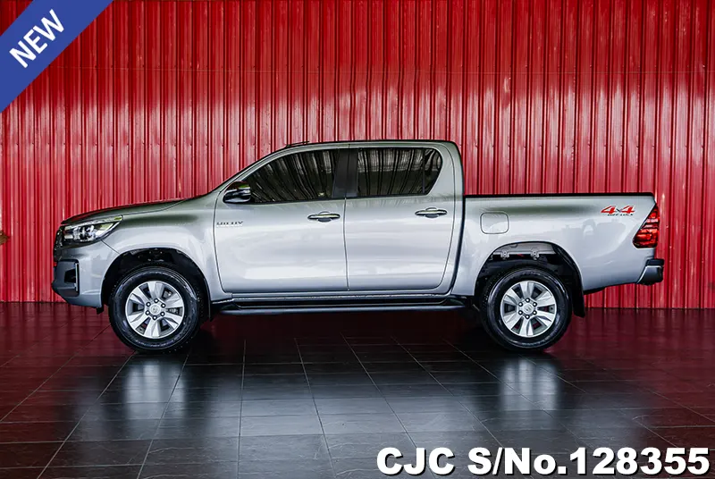 2020 Toyota / Hilux / Revo Stock No. 128355