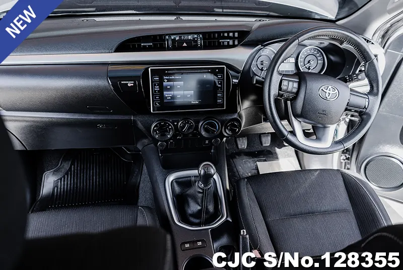 2020 Toyota / Hilux / Revo Stock No. 128355