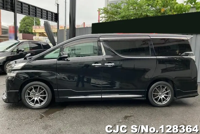 2017 Toyota / Vellfire Stock No. 128364