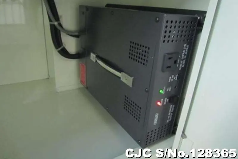 2003 Nissan / Caravan Stock No. 128365