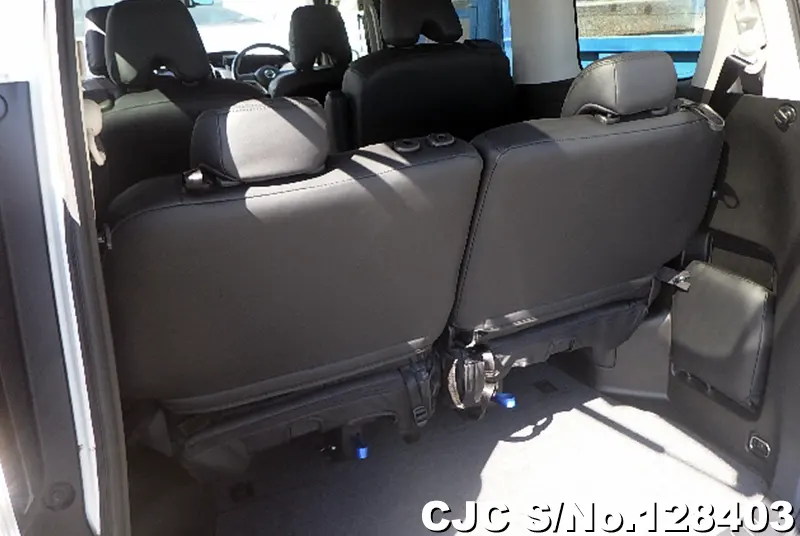 2022 Nissan / Serena Stock No. 128403