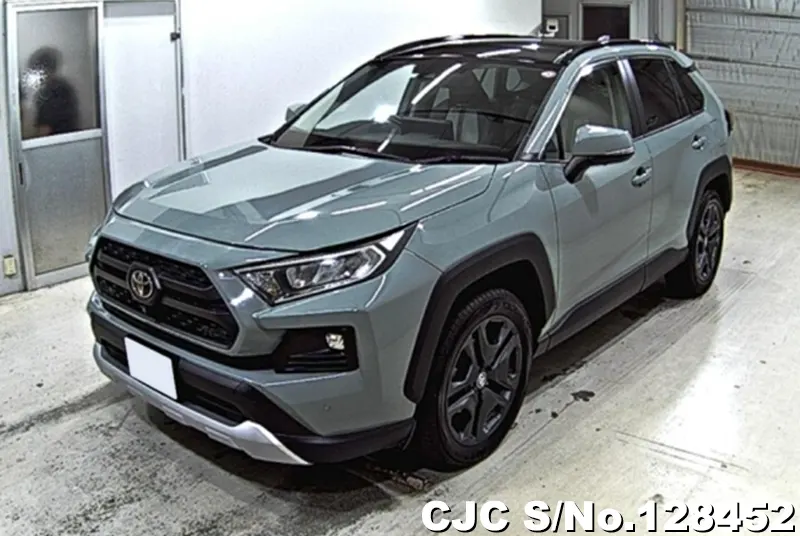 2023 Toyota / Rav4 Stock No. 128452
