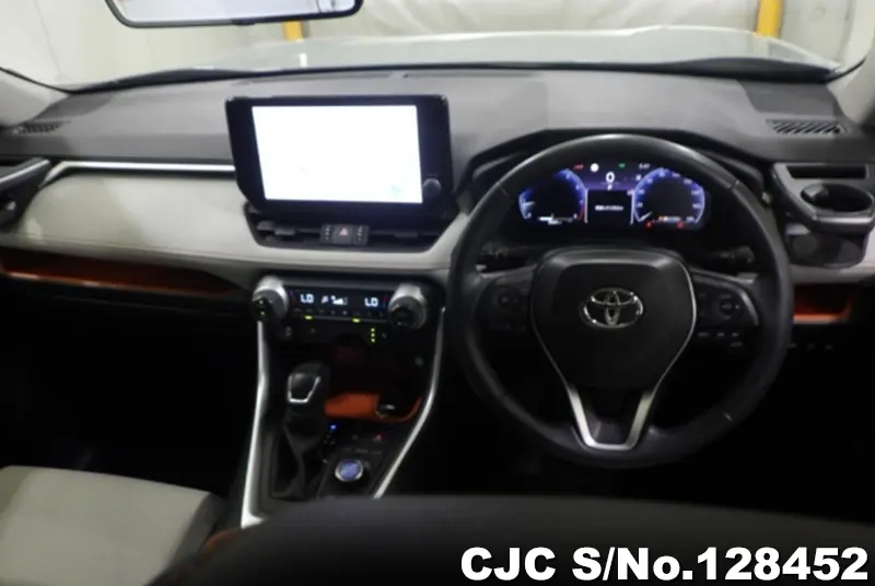 2023 Toyota / Rav4 Stock No. 128452