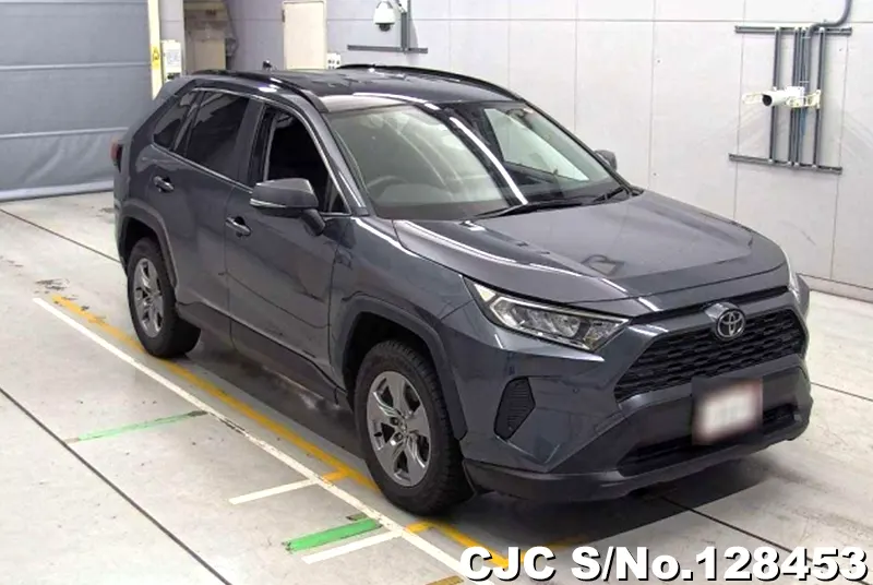 2022 Toyota / Rav4 Stock No. 128453