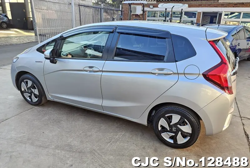 2016 Honda / Fit Stock No. 128488