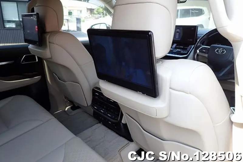 2023 Toyota / Land Cruiser Stock No. 128506