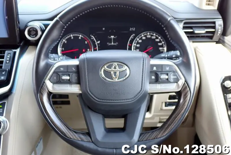2023 Toyota / Land Cruiser Stock No. 128506