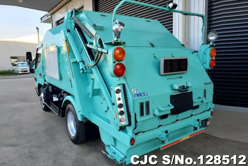 2013 Hino / Dutro Stock No. 128512