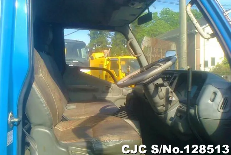 1994 Mitsubishi / Canter Stock No. 128513