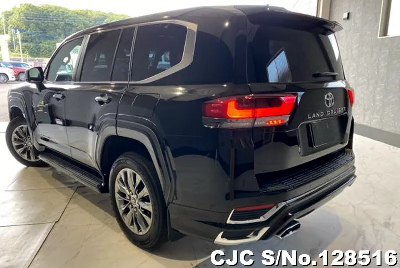 2023 Toyota / Land Cruiser Stock No. 128516