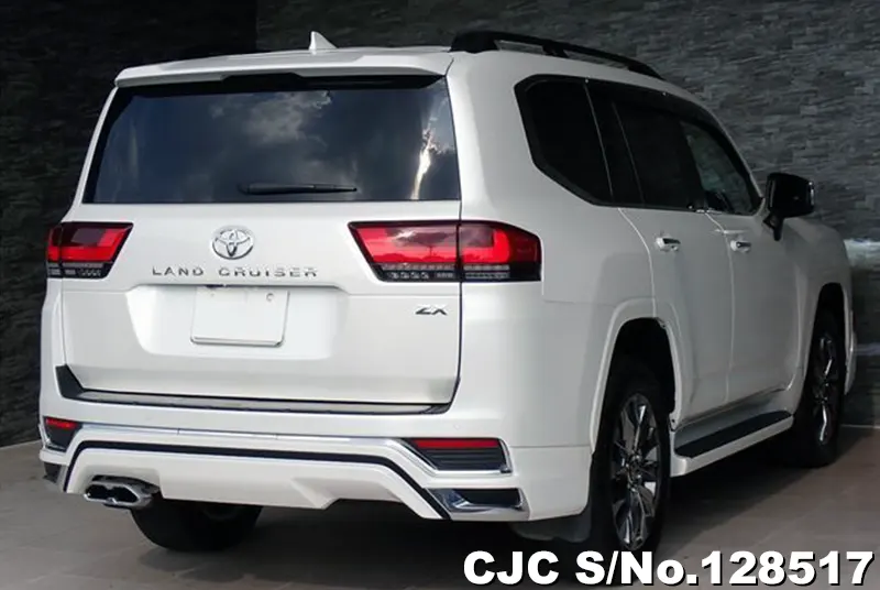 2023 Toyota / Land Cruiser Stock No. 128517