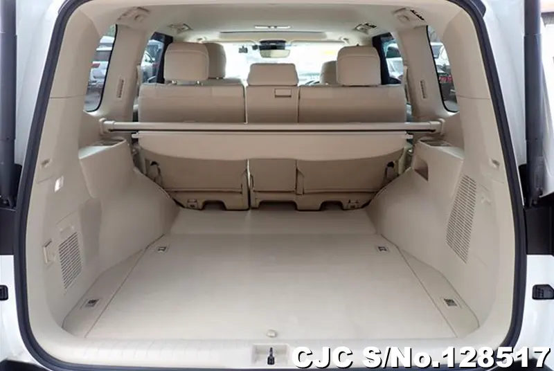 2023 Toyota / Land Cruiser Stock No. 128517