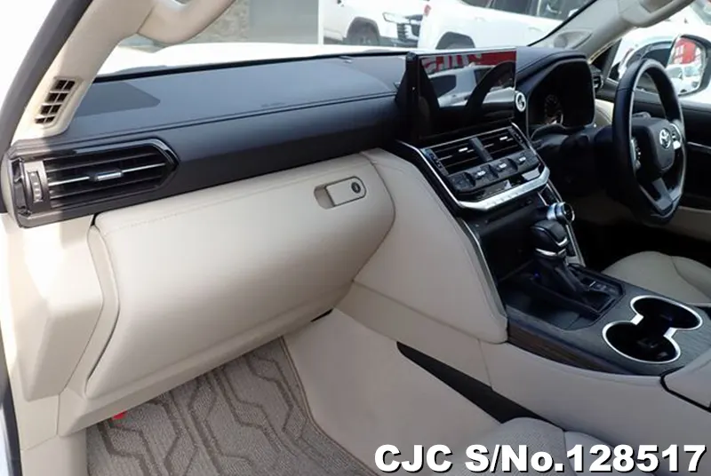 2023 Toyota / Land Cruiser Stock No. 128517