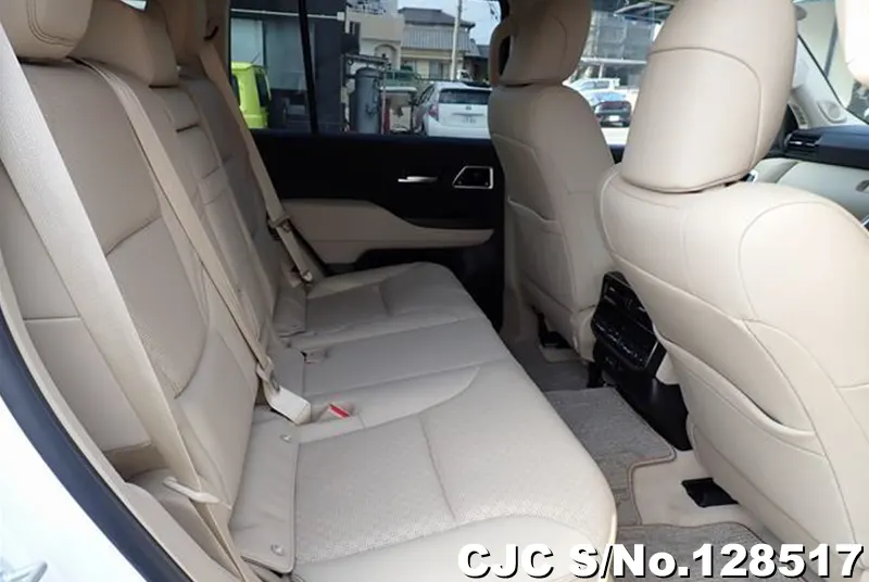 2023 Toyota / Land Cruiser Stock No. 128517