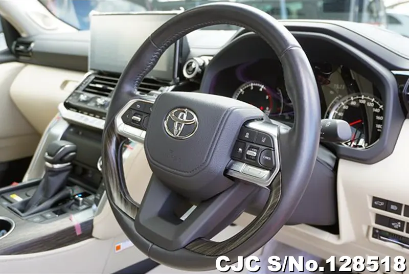2023 Toyota / Land Cruiser Stock No. 128518