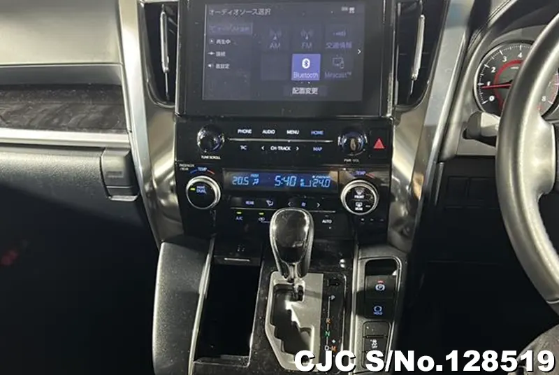 2020 Toyota / Alphard Stock No. 128519
