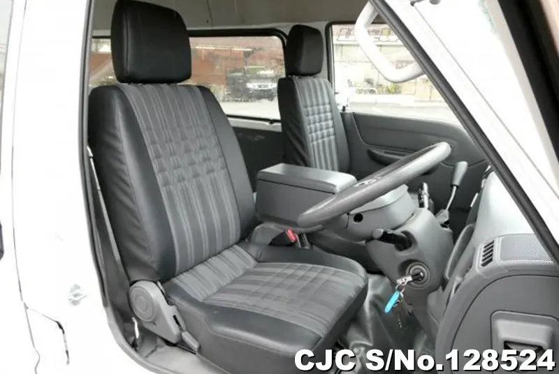 2019 Mazda / Bongo Stock No. 128524