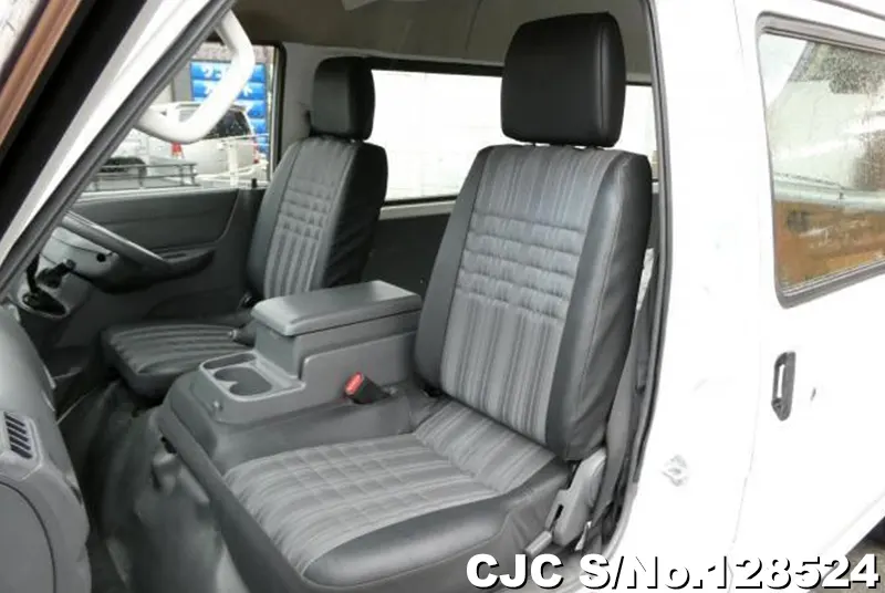2019 Mazda / Bongo Stock No. 128524