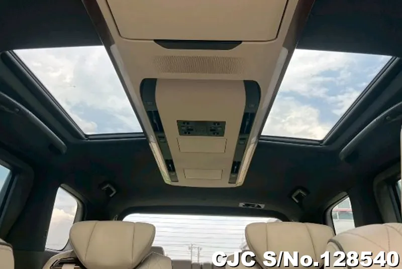 2025 Toyota / Alphard Stock No. 128540