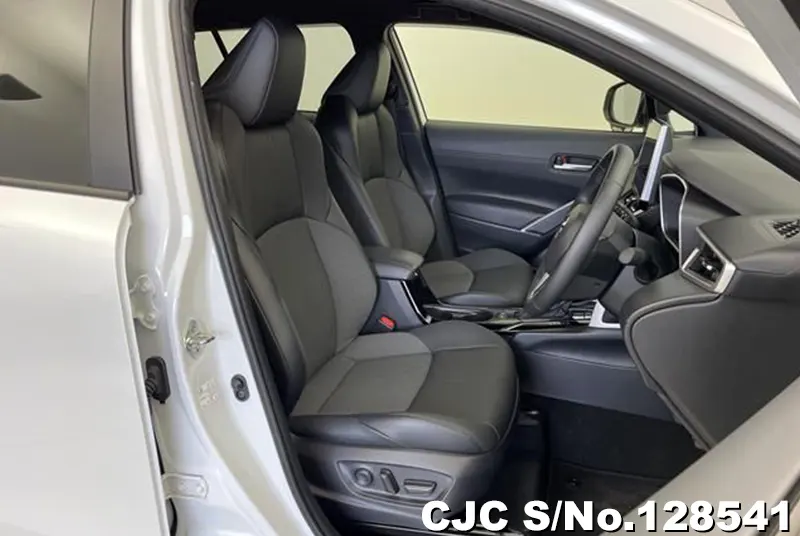 2024 Toyota / Corolla Cross Stock No. 128541