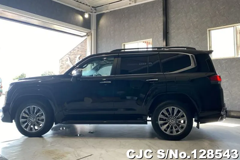 2025 Toyota / Land Cruiser Stock No. 128543